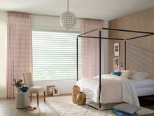 Load image into Gallery viewer, Hunter Douglas - Pirouette®